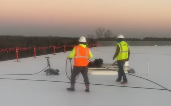Commercial Roofing  by Verde Roofing & Construction
