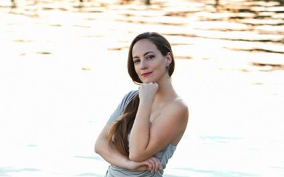 Modeling and Acting Services by Ashlie Jennings, LLC