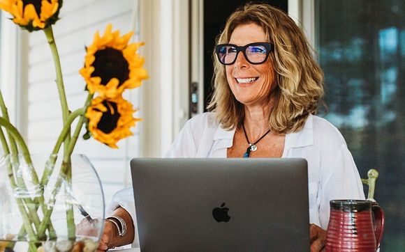 Hormone Consultant-Dutchtest Expert by Regenerate