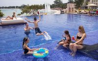 Kid-Friendly Travel Options by R & R Travel, LLC