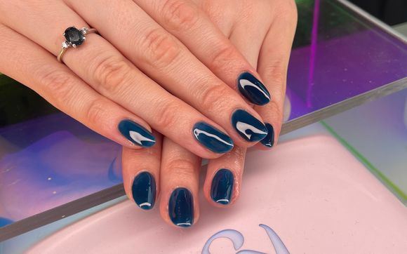 Gel Manicure by Sevensisters Alchemy