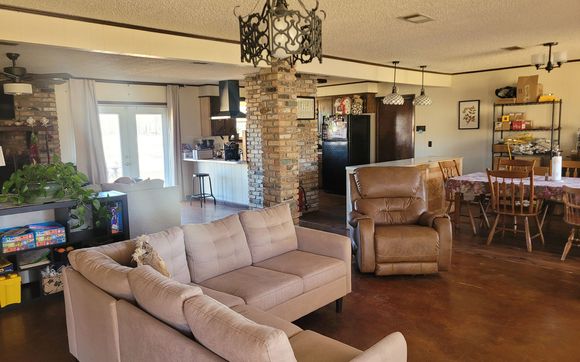 Cleanout Services by Tomara Cleans