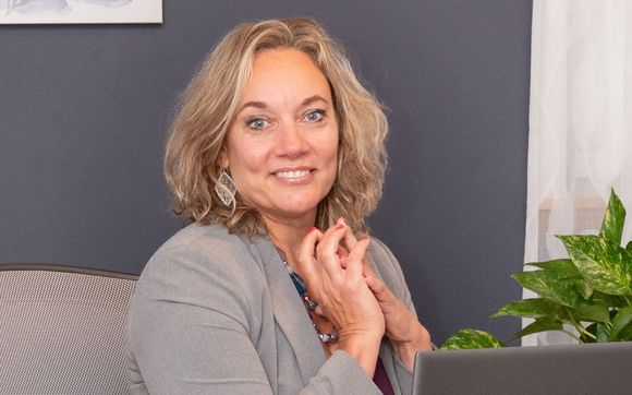 EXPOSED- a peer advisory group for high-achieving senior-level leaders by Meichle L. Latham, LCSW 