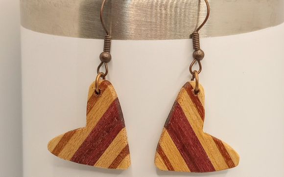 Online Ordering by TRs Earrings, LLC