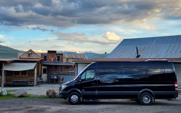 Shuttles by Snowflake Limo | VAIL | DENVER | ASPEN | EAGLE Transportation Services