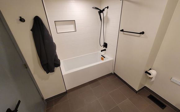 Bathroom Remodeling by Dream Remodeling LLC