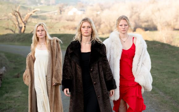 Portrait Photography by Rosy Lens Photography