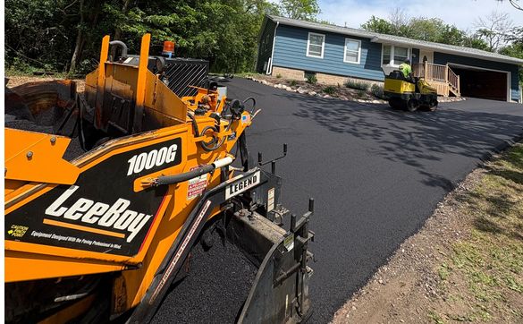 Asphalt Paving by Custom Asphalt, Inc