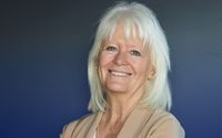Photo and contact info by Real Estate Essentials / Lynn Long