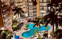 Do you need to pay a fee when using a Travel Agent? by Epic Destinations by Cyndi / Travelmation