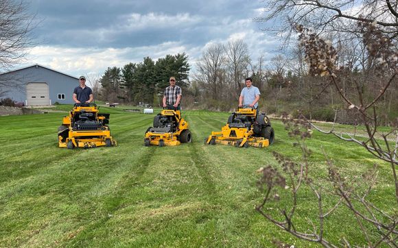 Seasonal Lawn Maintenance by Green Leaf Tree Care