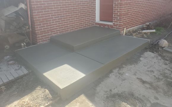 Concrete Pouring by FlatWorx Concrete LLC