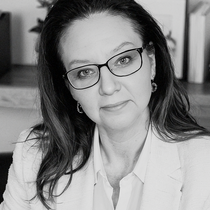 Voiceover Services by Miss Liz’s Tee 