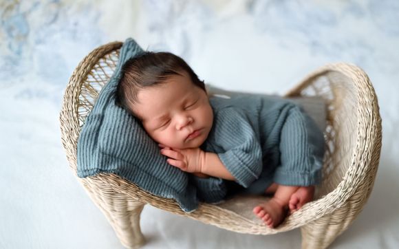 newborn portraits  by Giliane E. Mansfeldt Photography