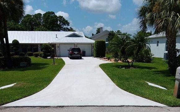 Concrete driveway by K. G. Concrete & development, LLC