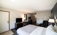 Pet-Friendly Rooms by Quality Inn & Suites Watertown near Prairie Lakes Ice Arena