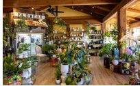 Customer Service by Flowers by Jackie Lakeport LLC