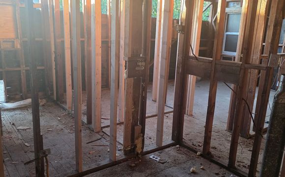 Water Damage Restoration by Guizar Construction