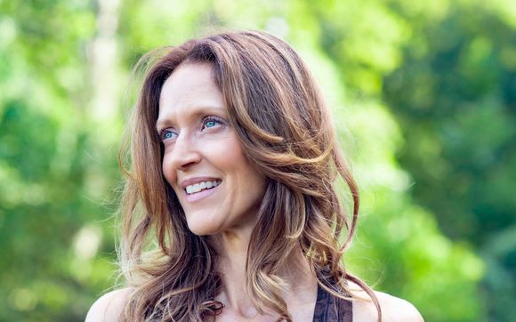 Headshots + Heartshots by Liz Stubbs Photography