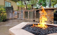 Outdoor Kitchens by StoneHaven Outdoors