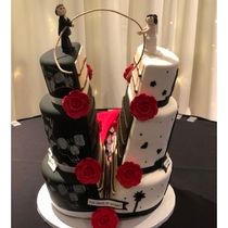 Wedding cakes and all occasions  by Sweet Discoveries