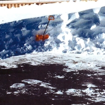 heated roof mats to prevent ice and snow loads by Tempurtech Manufacturing LLC