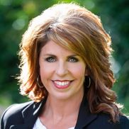 Aharon Hoopes from Events By Ashley- The Collective