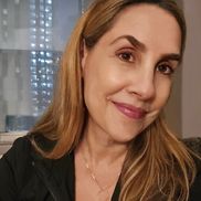 Robin Schoen from Robin Schoen Makeup