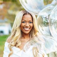Bria James-Hall from Bria's Balloon Boutique LLC