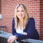 Dara Harper from Dara Harper-Joe Stockdale real estate