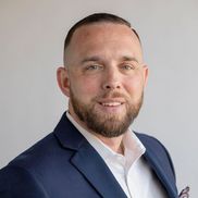 Aaron Stacey from Banyan Texas