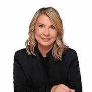 Diane Sobo from LoKation Real Estate - Lokation Luxury