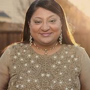 Mariam Khan from Mariam Khan