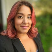 Berenice Cardona from Very Nice Signings