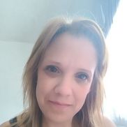 Clarissa Nicoletti from Dusty Gals Residential and Commercial Cleaning