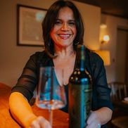 Kelly Dianne Daniels from The Wine Stellar