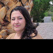 Miriam Perez from Miriam Lizette Perez (Spanish Speaking)