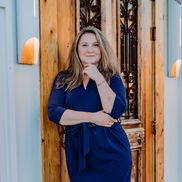 Zhanna Elliott from Florida Licensed Title Agent