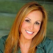 Jeanine Orci from Jeanine Orci Voiceovers