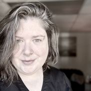 Laura "Lore" Phillips from Lore Energy and Bodywork LLC