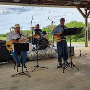 Mathew Droneburg from Odie And The Country Band