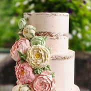 Erin Schaeffer from Sweet E's Pastries