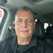 Giulianno Albor from Kiss & Fly Limousine LLC