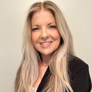 Angela Lee from Angela Lee Real Estate