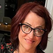 Caren Quasha from Zen Life Hair