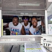 LaTonya & Adrian Maddox from LAS TO GO & CATERING
