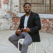 Tamba Benjamin from Tamba Benjamin Visuals, LLC