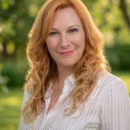 Dr. Jen Casper from Dr. Jen, Doctor of Soulful Transformations