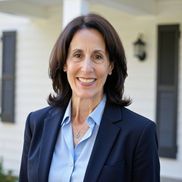Lucille Ettere from Houlihan Lawrence