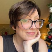 Lindsey Dardas from Hollyhock Design LLC